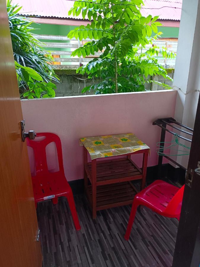 Sunny Tayai Hostel パーイ エクステリア 写真