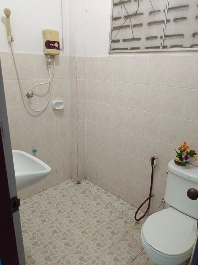 Sunny Tayai Hostel パーイ エクステリア 写真