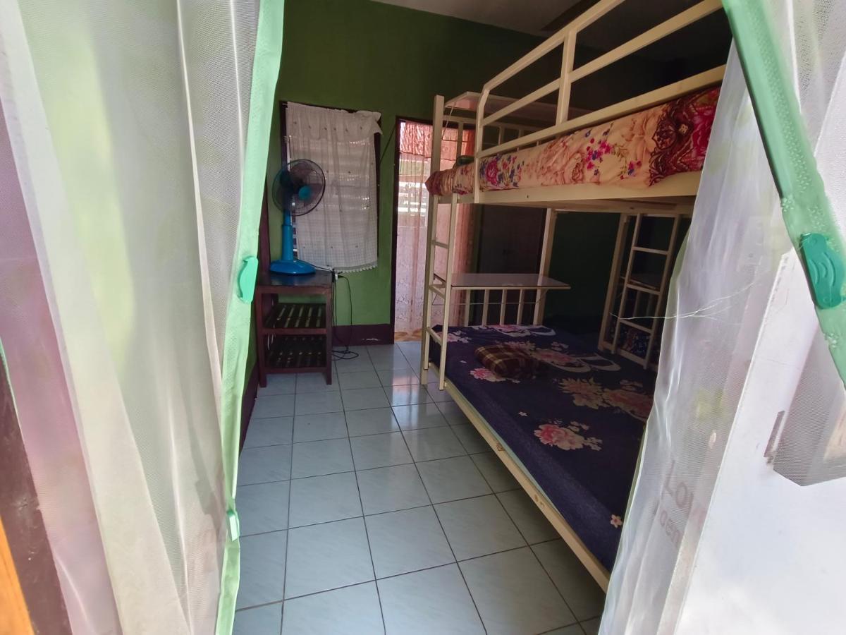 Sunny Tayai Hostel パーイ エクステリア 写真