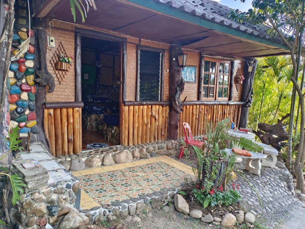 Sunny Tayai Hostel パーイ エクステリア 写真